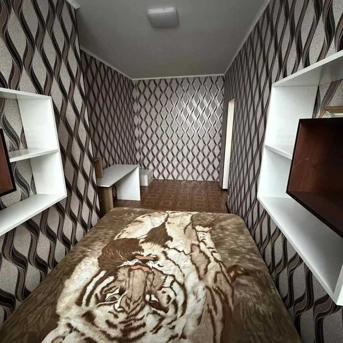 Продам 3 к. квартиру в кирпичном доме на Левитана