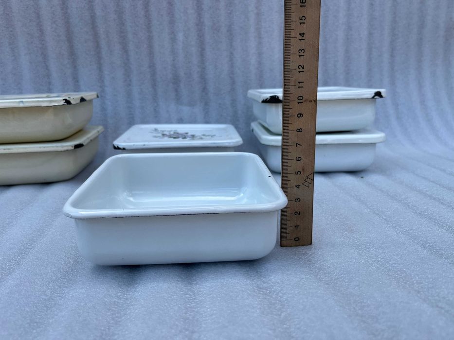 Судок, лоток эмалированный. СССР