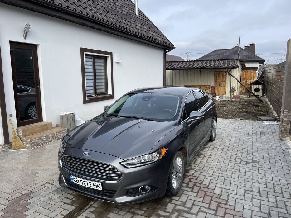 Ford Fusion PHEV
