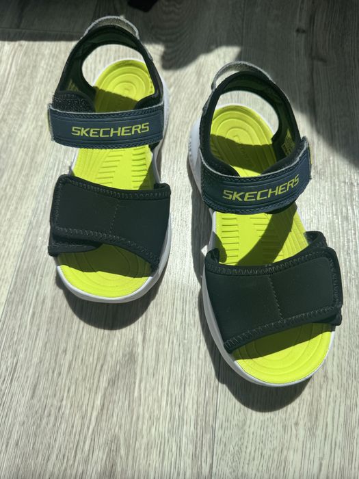 Босоніжки дитячі skechers