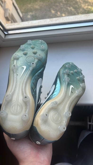 Футбольные бутсы Nike tiempo размер 43