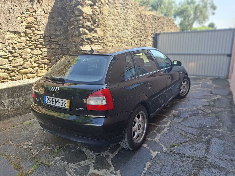 Audi A3, 1.9 TDI, 130CV