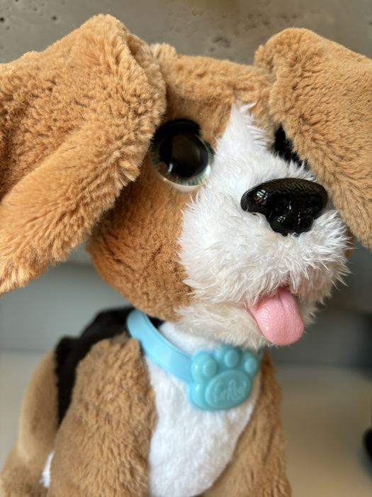 Interaktywny piesek FurReal