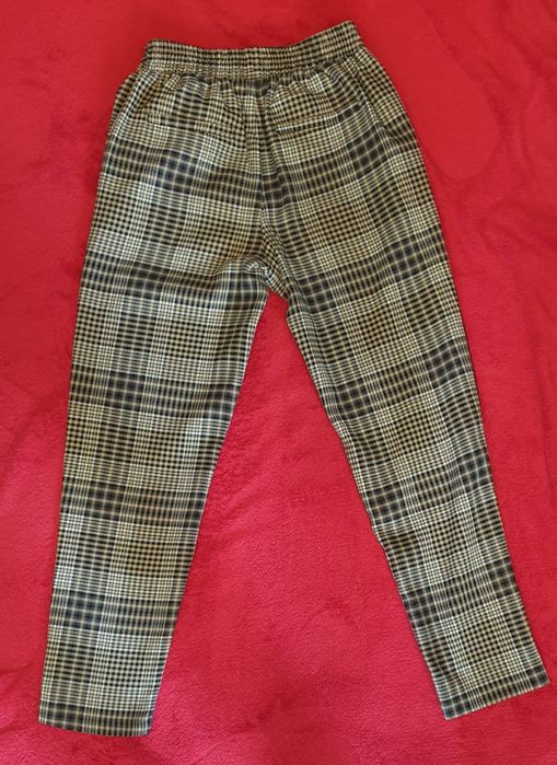 Cropp, spodnie w kratkę, r. 34
