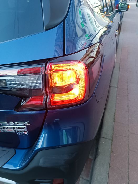 84912AN02A Плафон правий задній зовнішній subaru outback 2020