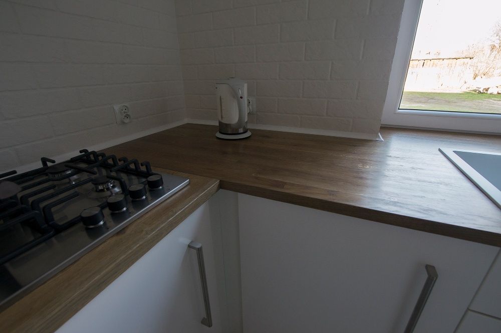 blat drewniany kuchenny, parapet, schody