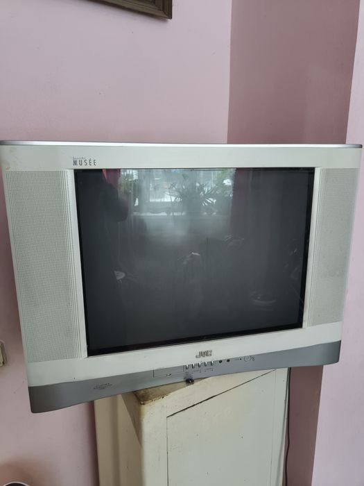 Продам телевізор JVC в робочому стані
