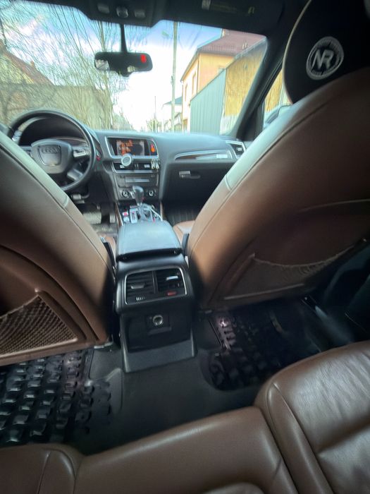 Audi Q5 premium plus