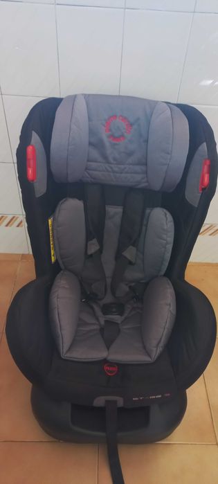Cadeira bebé auto (duas)