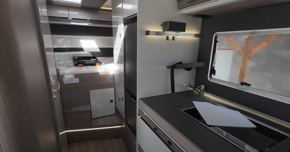 Wynajem Kampera Roller Team 295TL / 2025 / Wolny na Świeta i Sylwestra