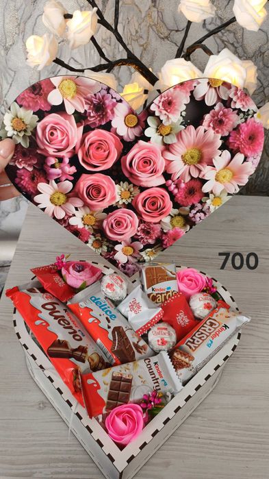 Подарункові бокси до 8 березня