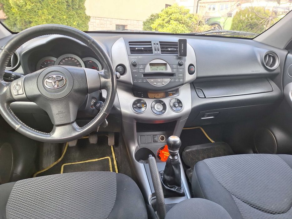 Toyota RAV-4 2.2 diesel 2007 rok
