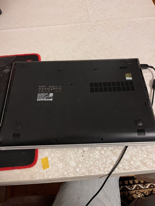 Lenovo  ноутбук для задач і розваг