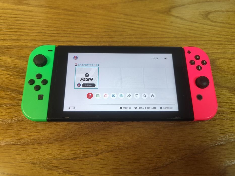 Nintendo Switch com caixa original