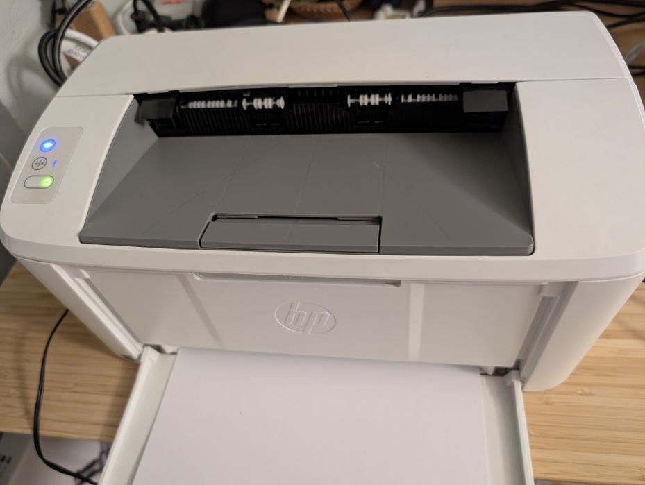 Mała drukarka HP LaserJet m110we jak nowa, nowy oryginalny toner HP