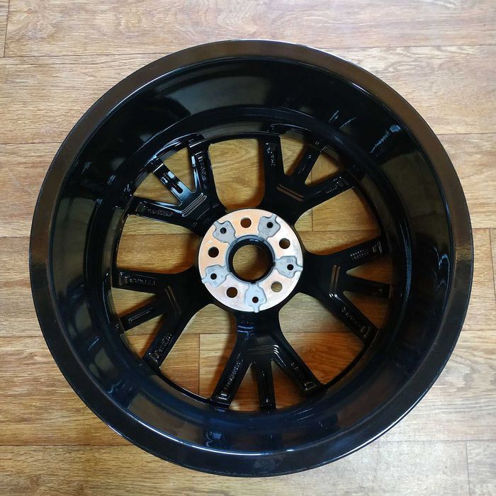 R19 оригінал BMW 5 7 G30,G31,F90,G11,G12 стиль 845M диск бмв 8747405