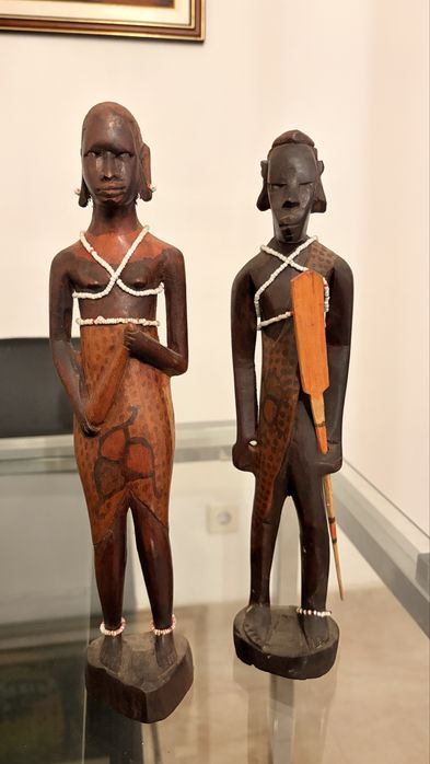 Figura homem e mulher africano