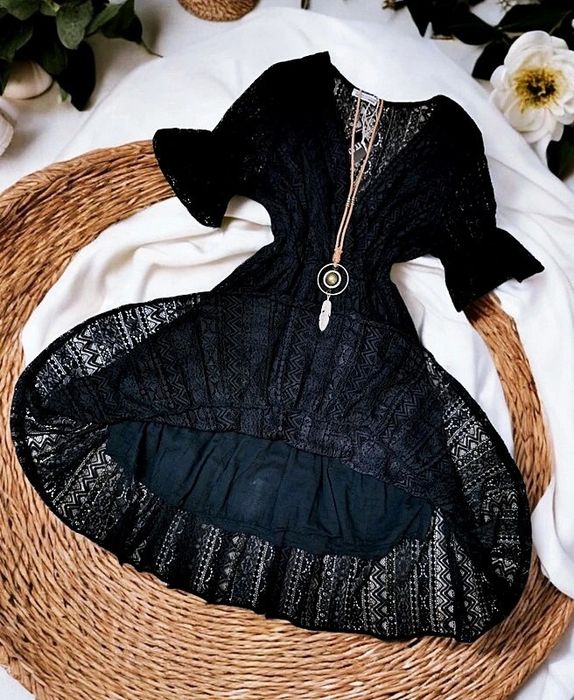 Czarna Sukienka Kopertowa Koronkowa Ażurowa Boho Hippie Gothic Premium