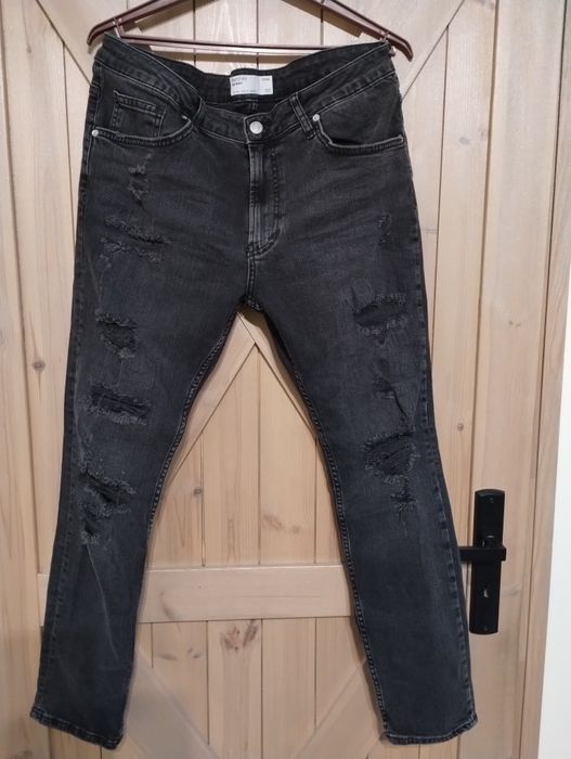 Spodnie damskie skinny Bershka 44