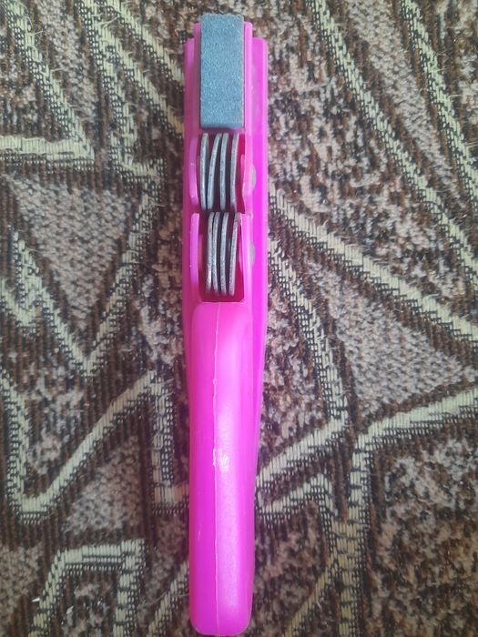 Точилка для ножів.