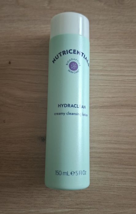 Łagodne  mleczko do mycia twarzy