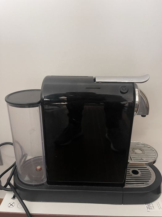 Maquina Nespresso Citiz