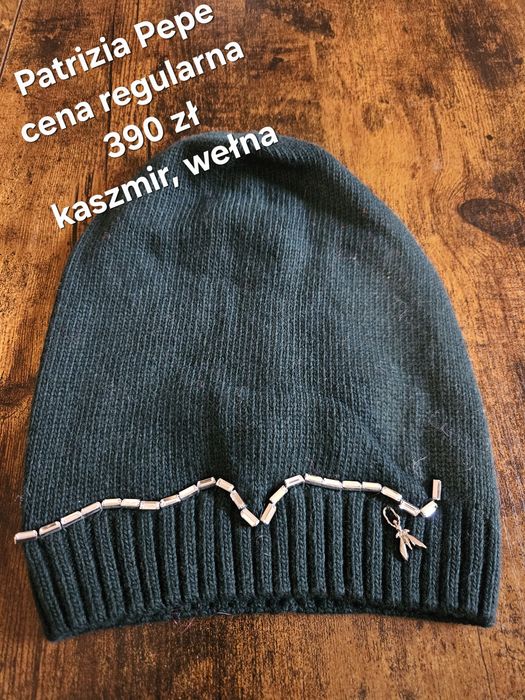 Zielona zieleń butelkowa czapka Patrizia Pepe kaszmir wełna