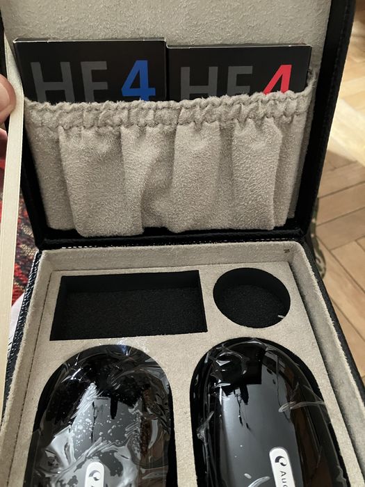 Aparat sluchowy audio service Sina G2 lewa i prawa