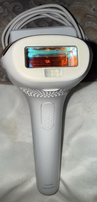 Продам фотоепілятор Philips Lumea