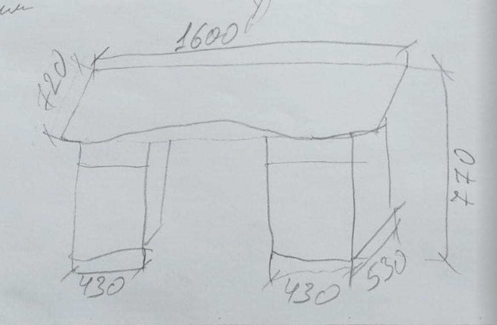 Письмовий стіл в кабінет