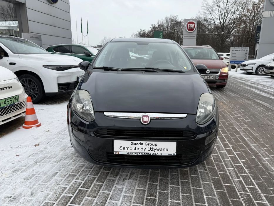 Fiat Punto Fiat Punto 2011 • 1.2 69 KM • 3 drzwi • 178 000 KM