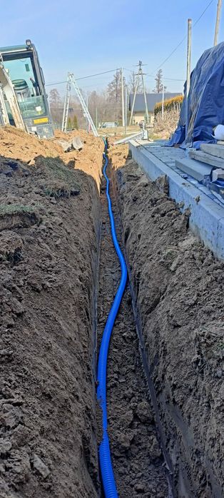 Prace ziemne | Roboty ziemne – minikoparka, koparko-ładowarka, walec