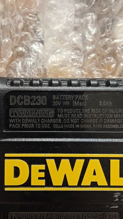 DeWalt dcb230 3ah  слім