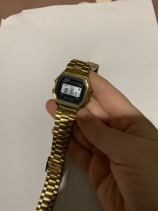 Продам годинник.