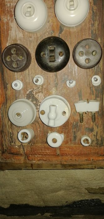 Material eletrico antigo