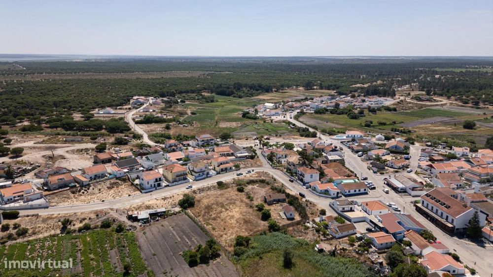 Moradia Isolada T2 com jardim, Carrasqueira, Alcacer do Sal