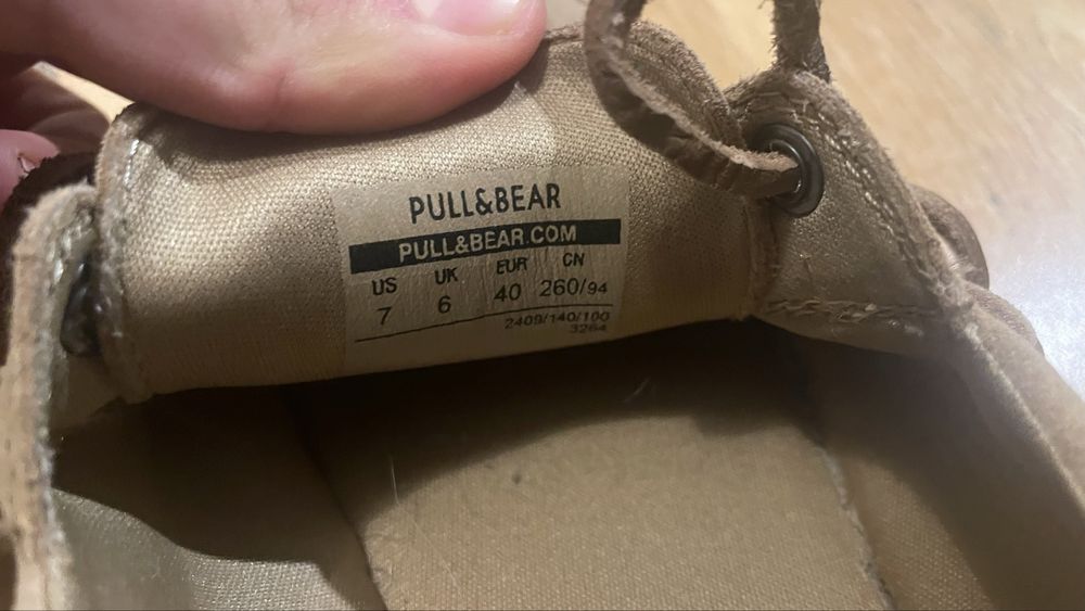 Wakacyjne mokasyny z pull n bear