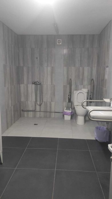 Pavilão Industrial com 1010m2 (outras opções disponíveis) em Celeirós, Braga