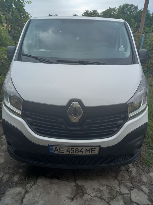 Renault traffic 2016.