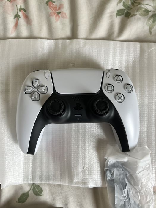Kontroler ps5 nowy