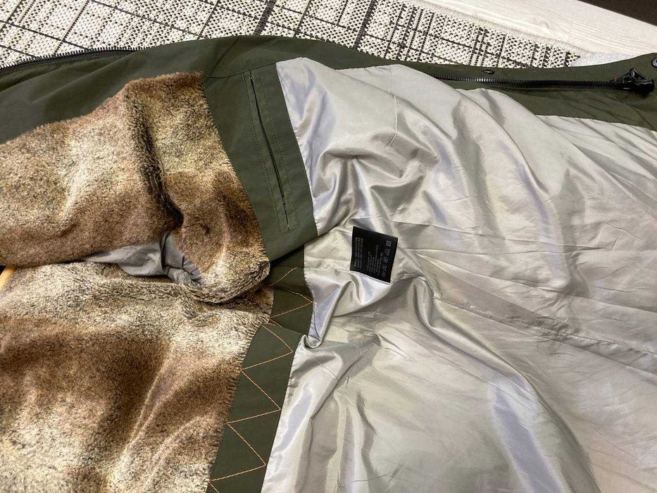 Зимова чоловіча куртка