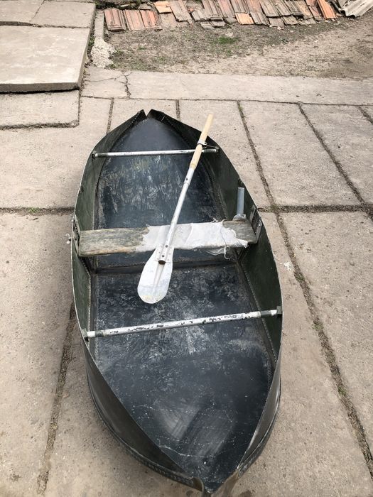 Продам алюмінієву лодку