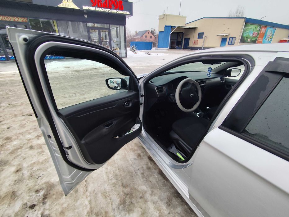 Citroen C-Elysee 2013 1.6hdi