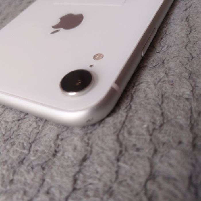 iPhone XR Silver 64 GB - nowa  bateria