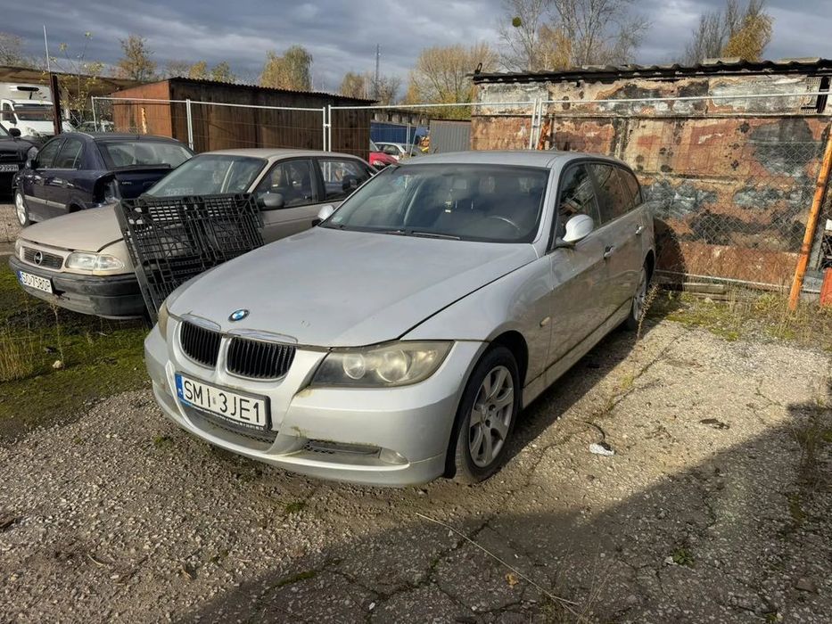 5539. Maska Bmw E91 Touring Kod Lakieru: TITANSILBER 354 2007R PrzedLift (2005–2012) - Wysyłka