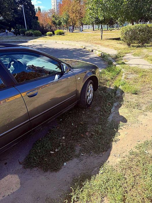Audi A4 2003 VIN WAUZZZ8E94A019452 фото оголошення 2 з 18