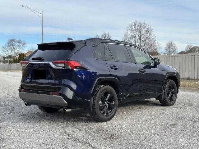 2020 Toyota RAV4 Hybrid XSE