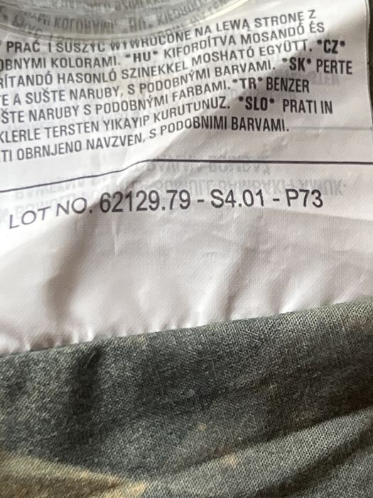 Sprzedam nową (metki) koszulę firmy Levi Strauss & Co. rozmiar L