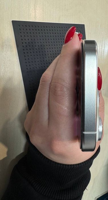 Продам Apple 15 pro