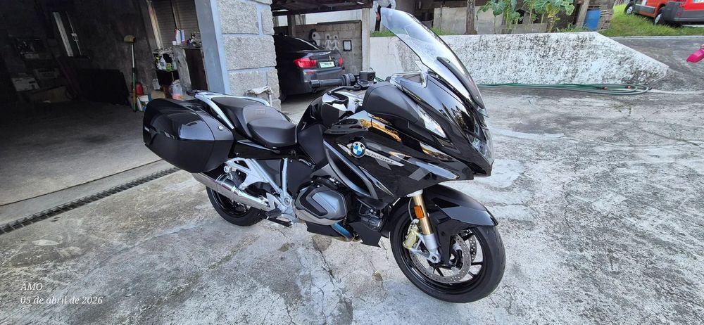 BMW R 1250 RT TRIPLE BLACK K52